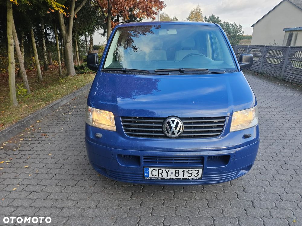 Volkswagen Transporter - 1
