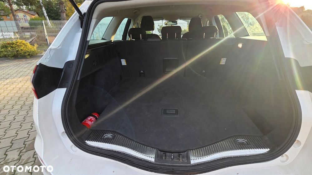 Ford Mondeo 2.0 TDCi Titanium PowerShift - 7