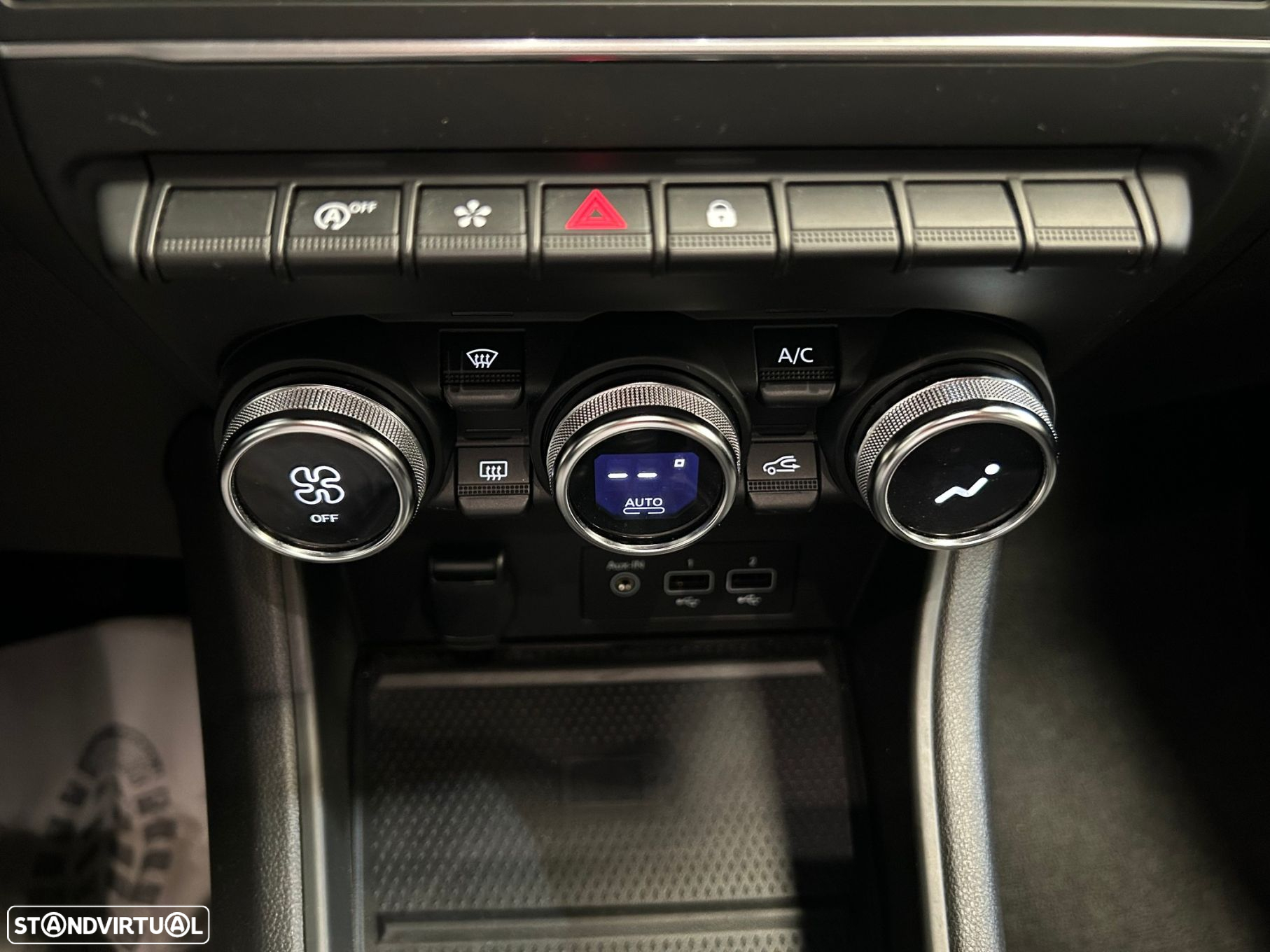 Renault Captur - 33