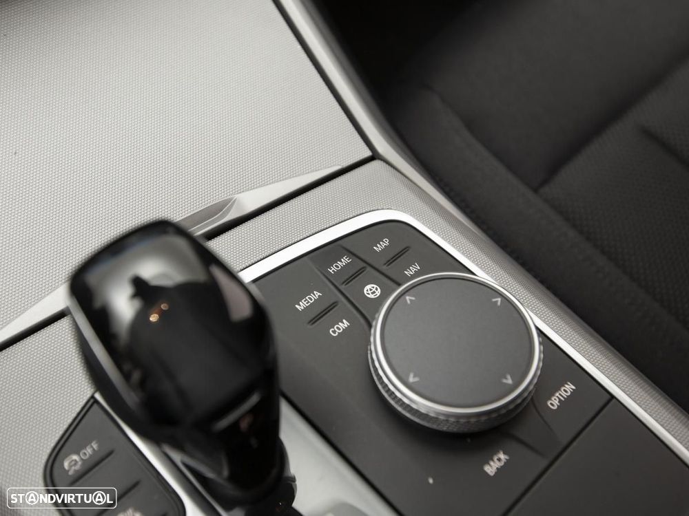 BMW 330 e Corporate Edition Auto - 21