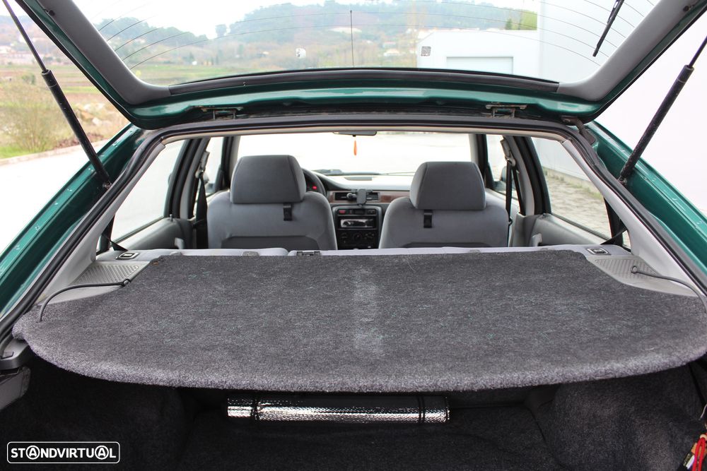 Honda Civic 1.4i - 9