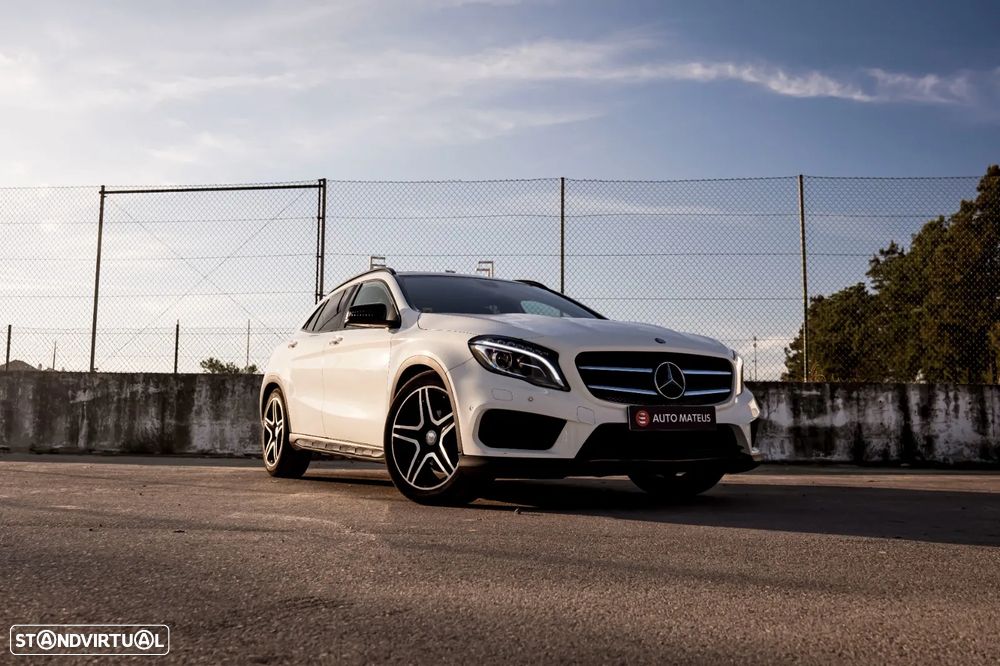 Mercedes-Benz GLA 200 (CDI) d 4Matic 7G-DCT AMG Line - 1