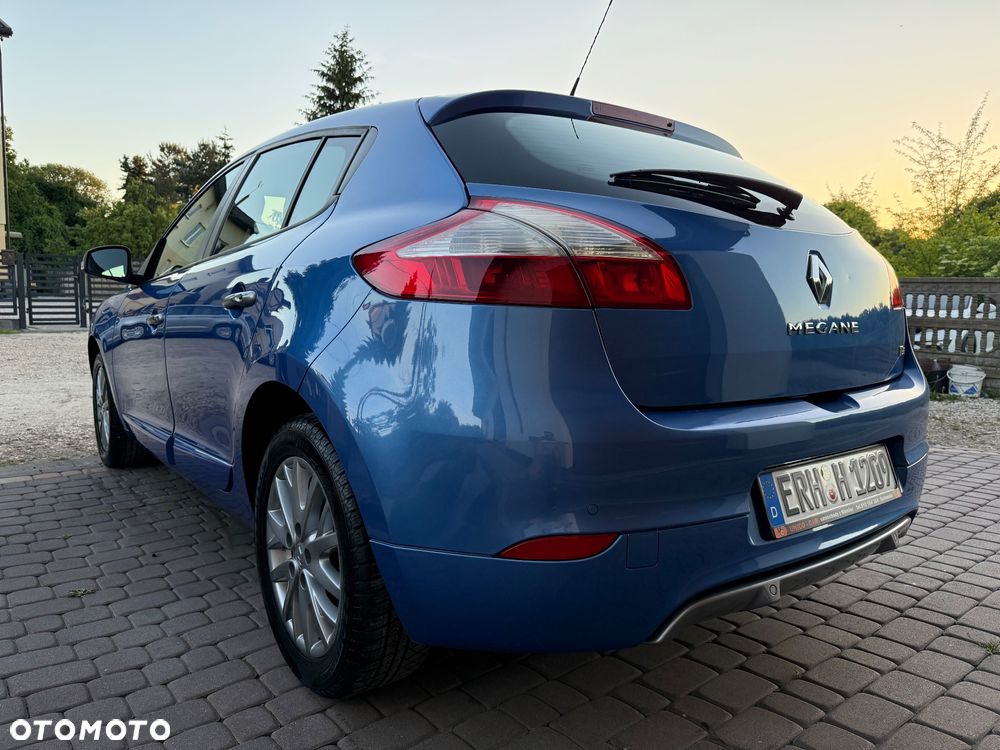 Renault Megane ENERGY TCe 115 Start & Stop Bose Edition - 7