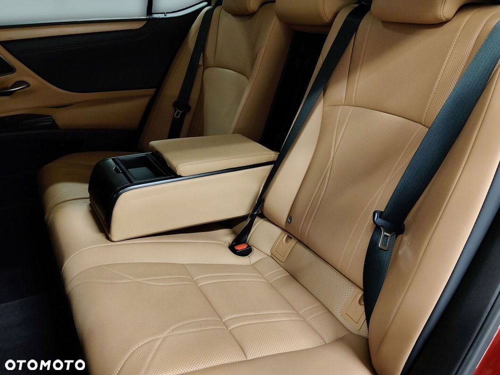 Lexus ES 300h Prestige - 15