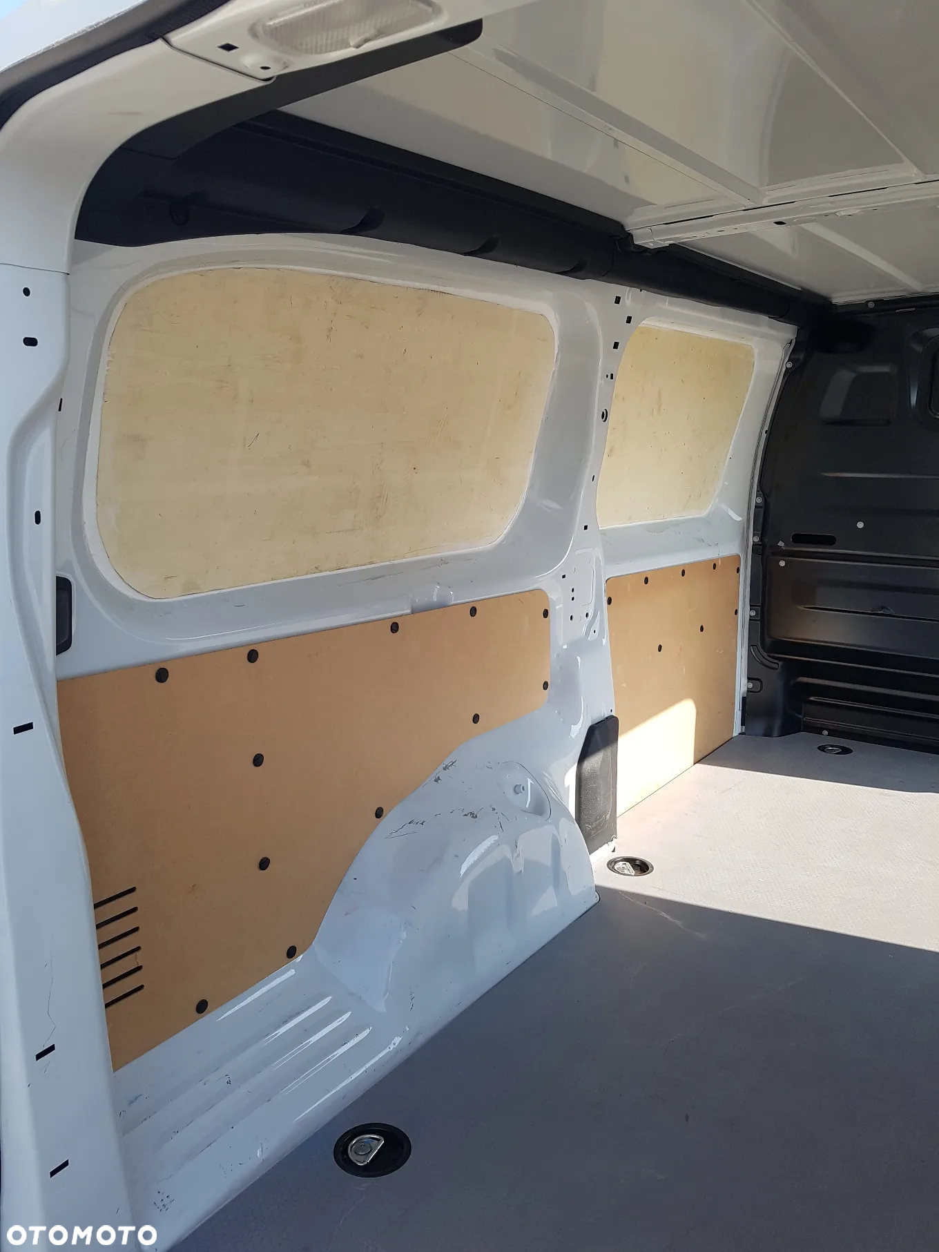 Toyota TOYOTA PROACE - 15