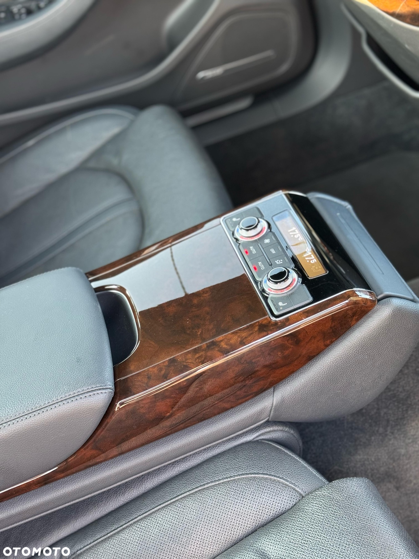 Audi A8 4.0 TFSI L Quattro - 13
