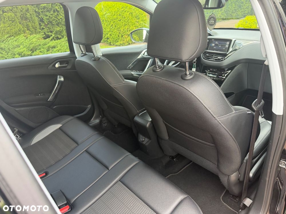 Peugeot 2008 PureTech 110 Stop&Start Allure - 15