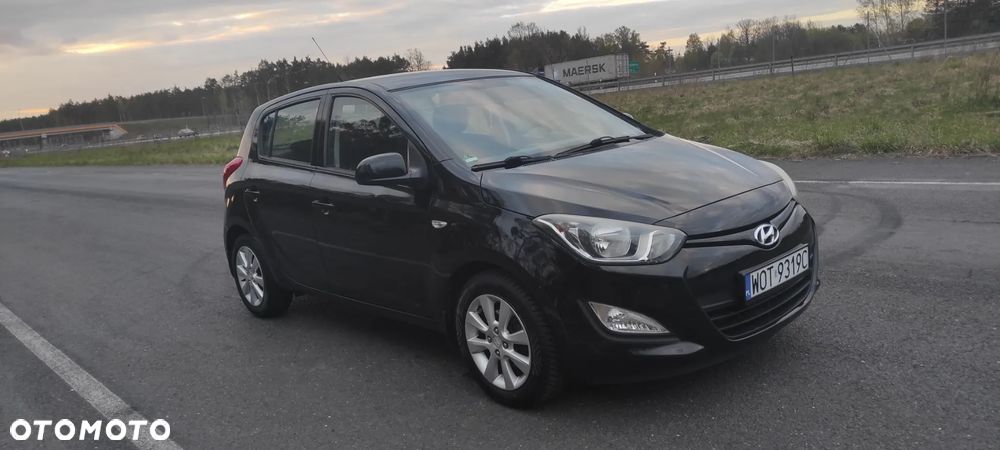 Hyundai i20 1.4 Automatik Trend - 1