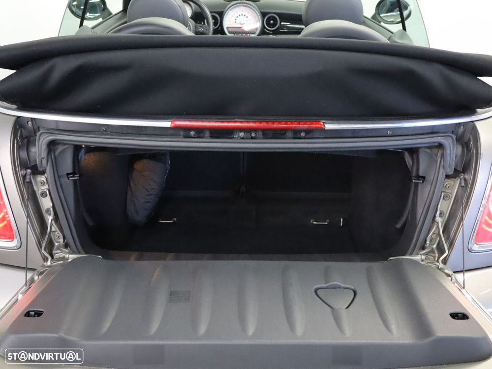 MINI Cabrio Cooper D Auto - 20