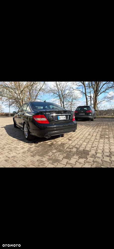 Mercedes-Benz Klasa C 300 7G-TRONIC Special Edition - 6