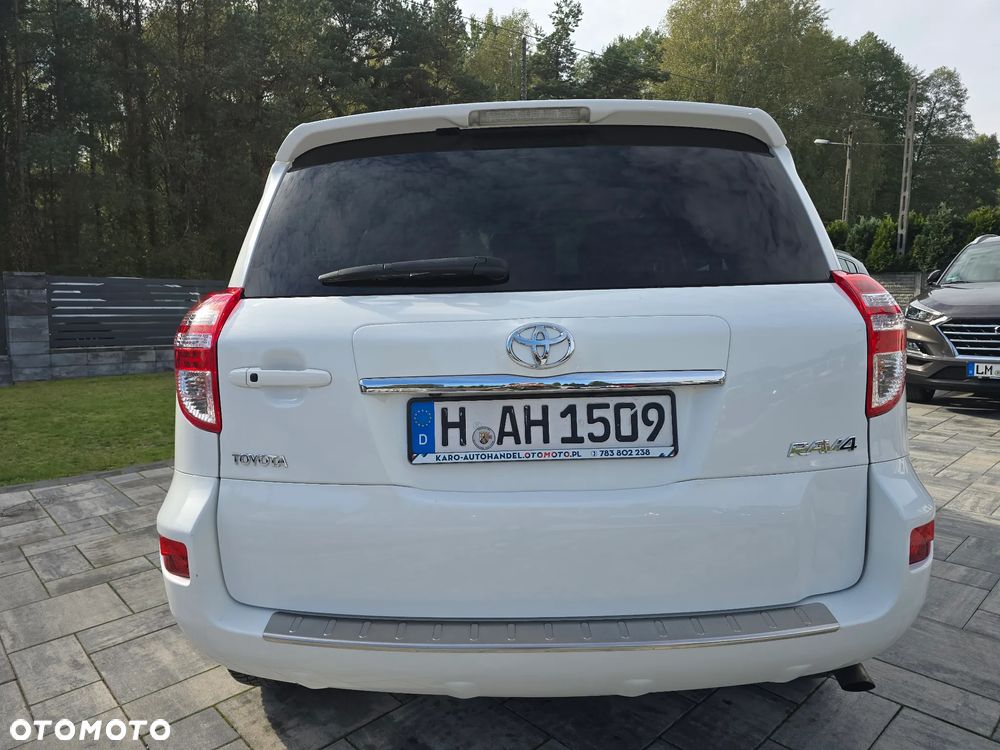 Toyota RAV4 2.0 VVT-i Premium - 14