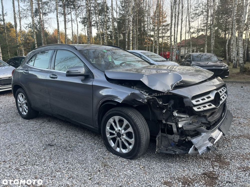 Mercedes-Benz GLA 180 (CDI) d 7G-DCT - 9