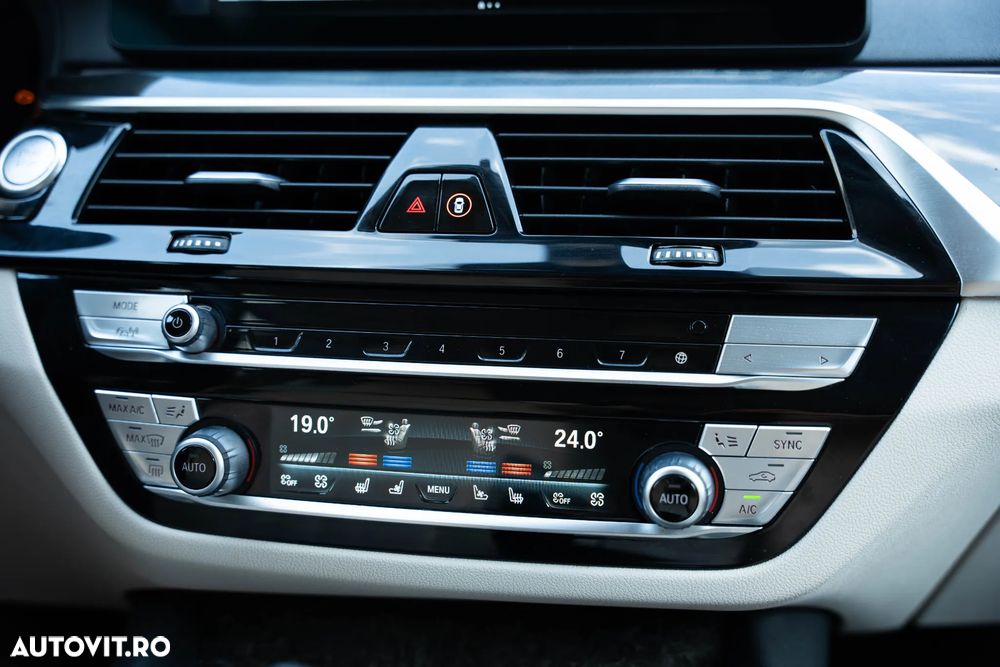BMW Seria 5 530e xDrive AT PHEV - 29