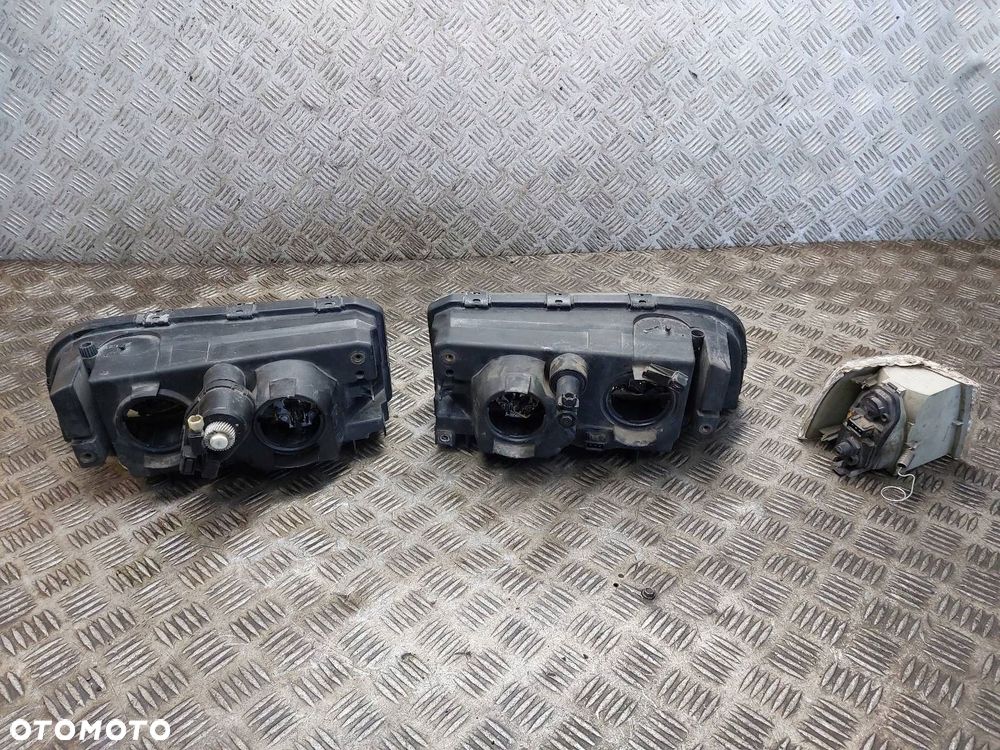 LAMPA LEWY PRZÓD + PRAWY PRZÓD VOLVO 850 I EU - 7