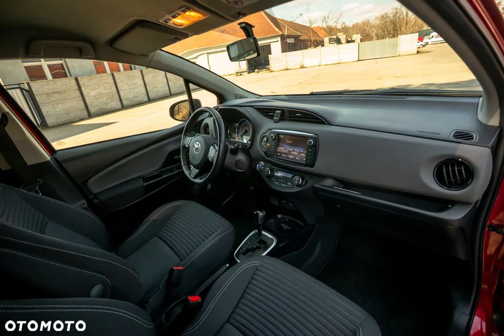 Toyota Yaris - 20