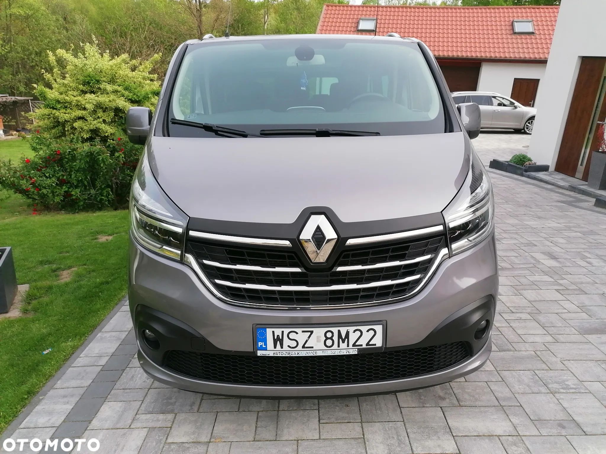 Renault Trafic Grand SpaceClass 2.0 dCi - 1