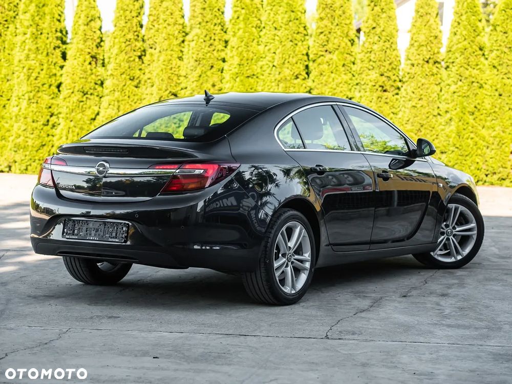 Opel Insignia - 13