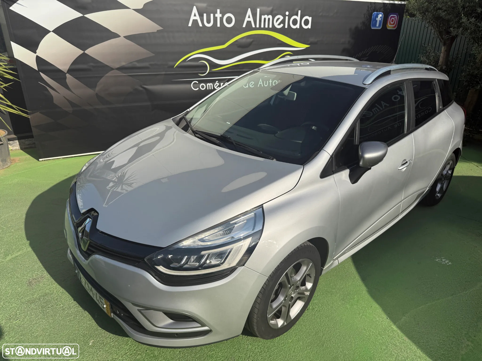 Renault Clio Sport Tourer 1.5 dCi GT Line - 13