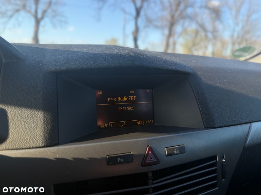 Opel Astra 1.6 Sport - 20