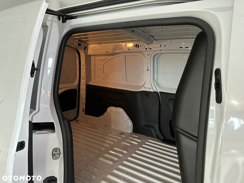 Opel Combo - 8