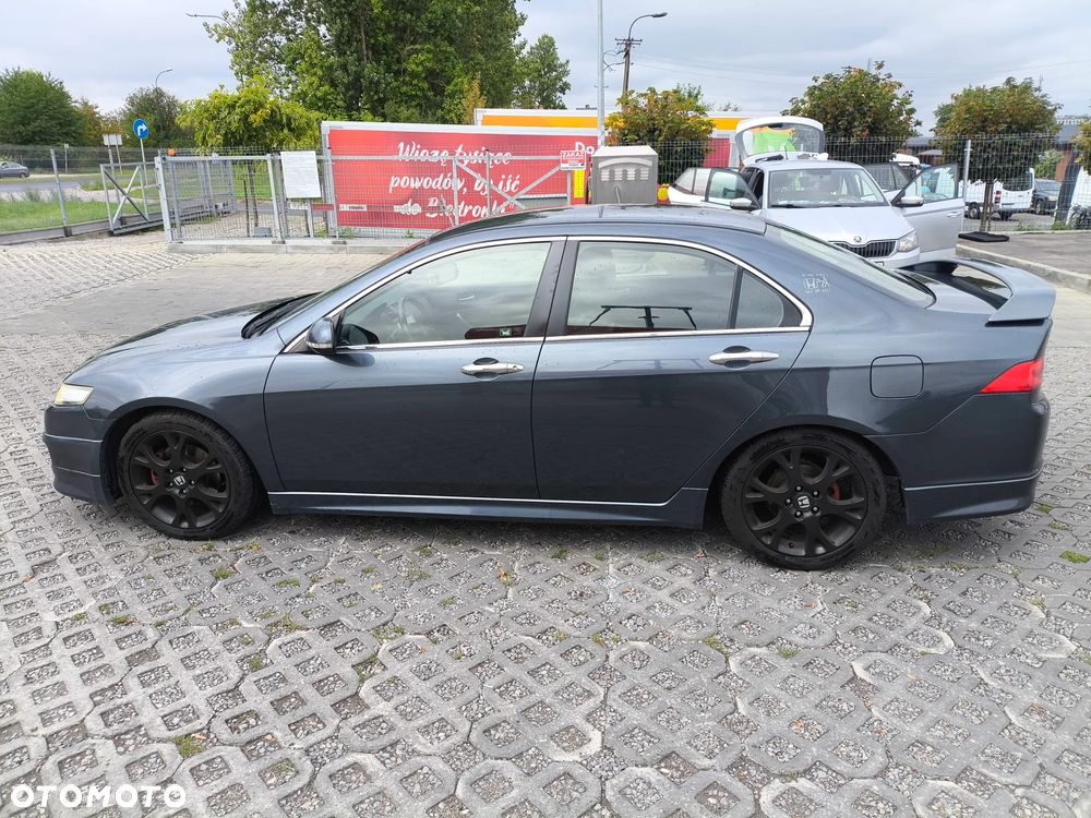 Honda Accord 2.0 Comfort - 10
