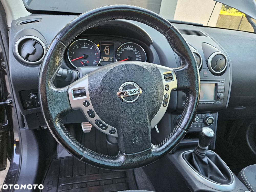 Nissan Qashqai+2 2.0 dCi 4x4 Tekna - 23