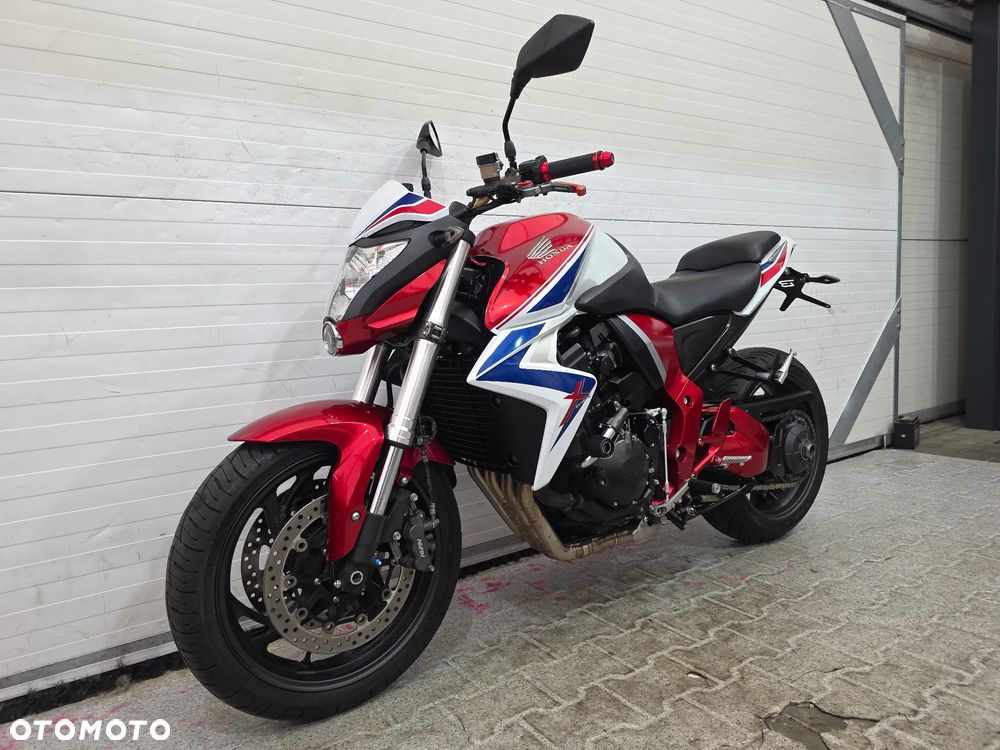 Honda CB - 3