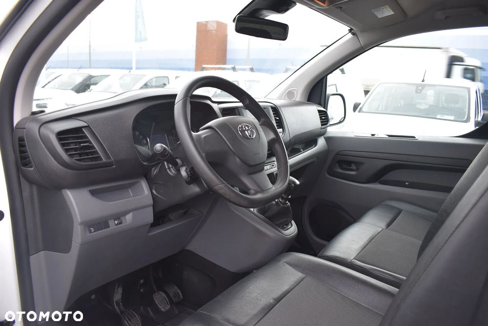 Toyota PROACE 2.0 D-4D LONG 3,1T ACTIVE - 9