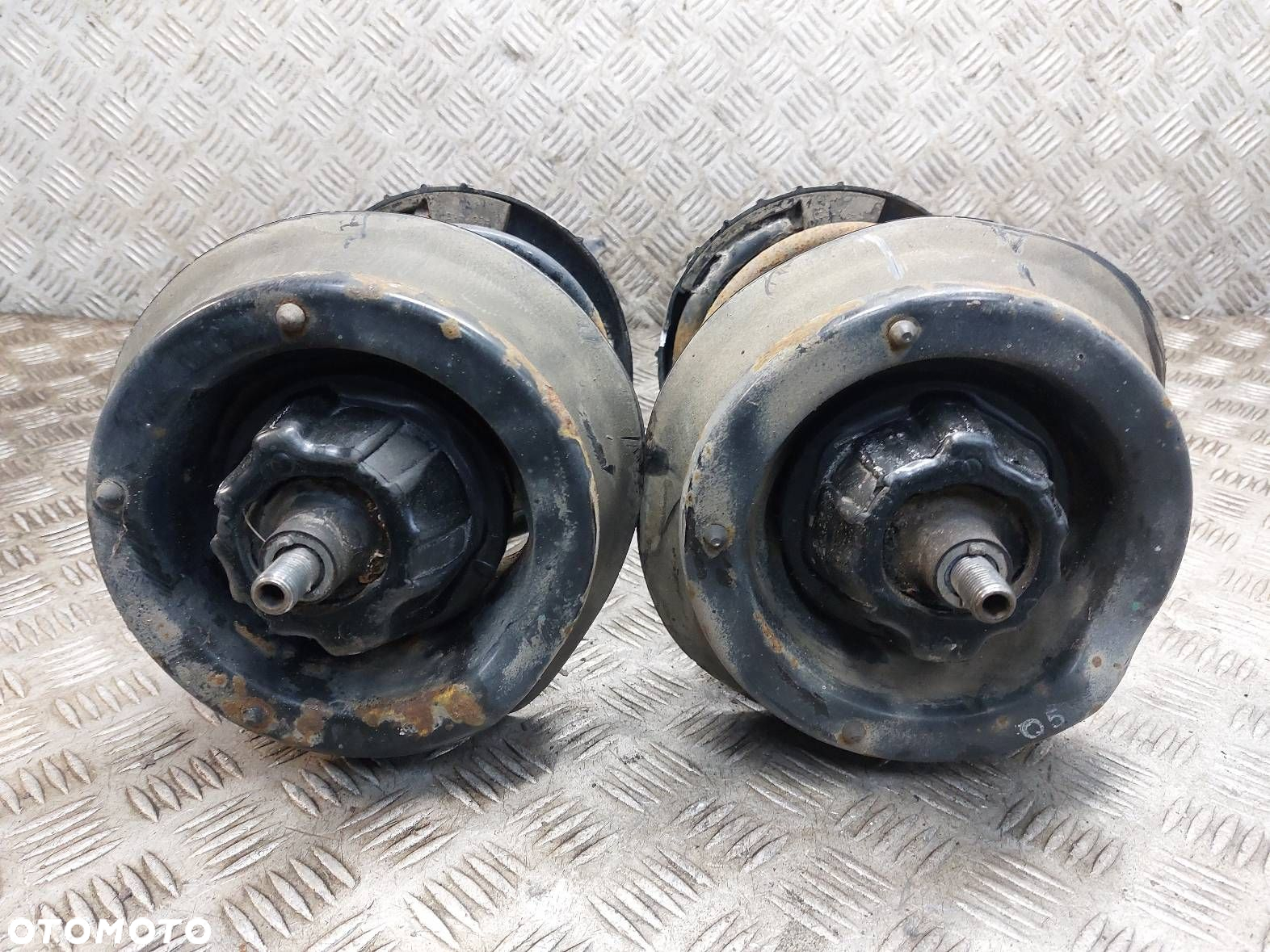AMORTYZATOR + SPRĘŻYNA LEWY PRAWY PRZÓD MERCEDES-BENZ W203 BILSTEIN - 2