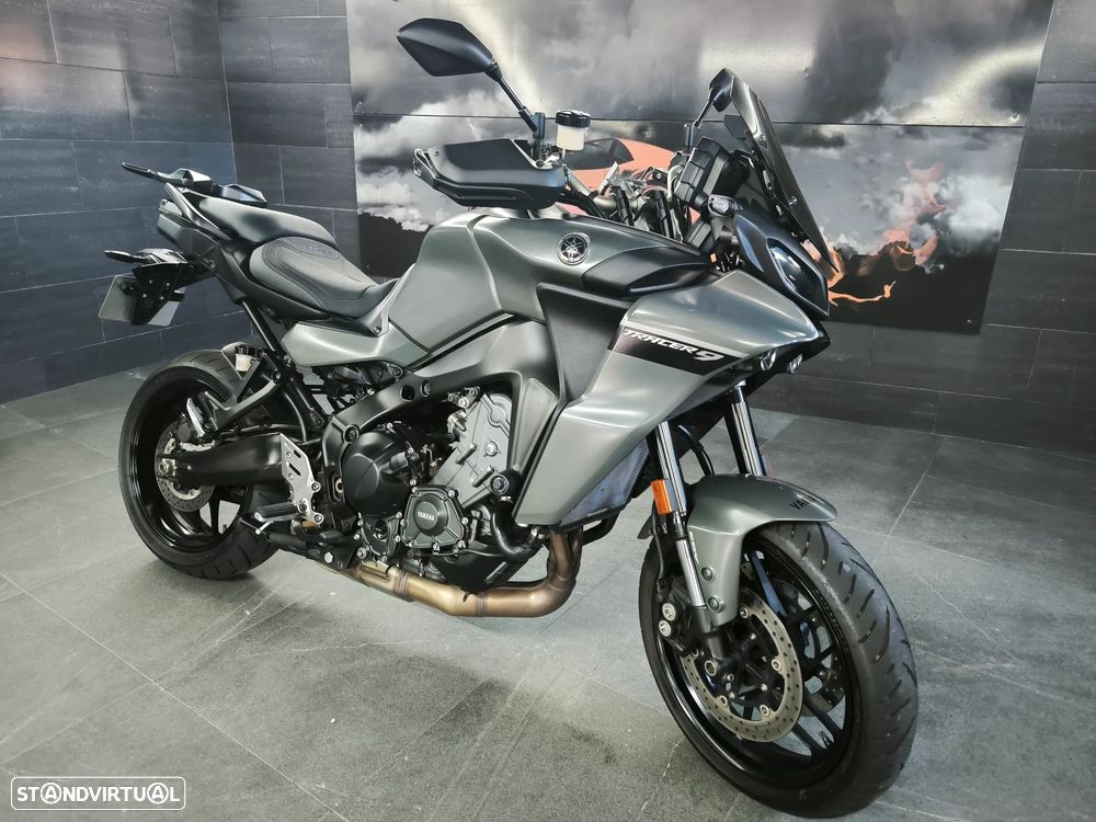 Yamaha Tracer 9 - 16
