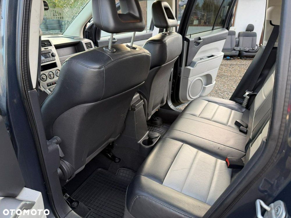 Jeep Compass - 16
