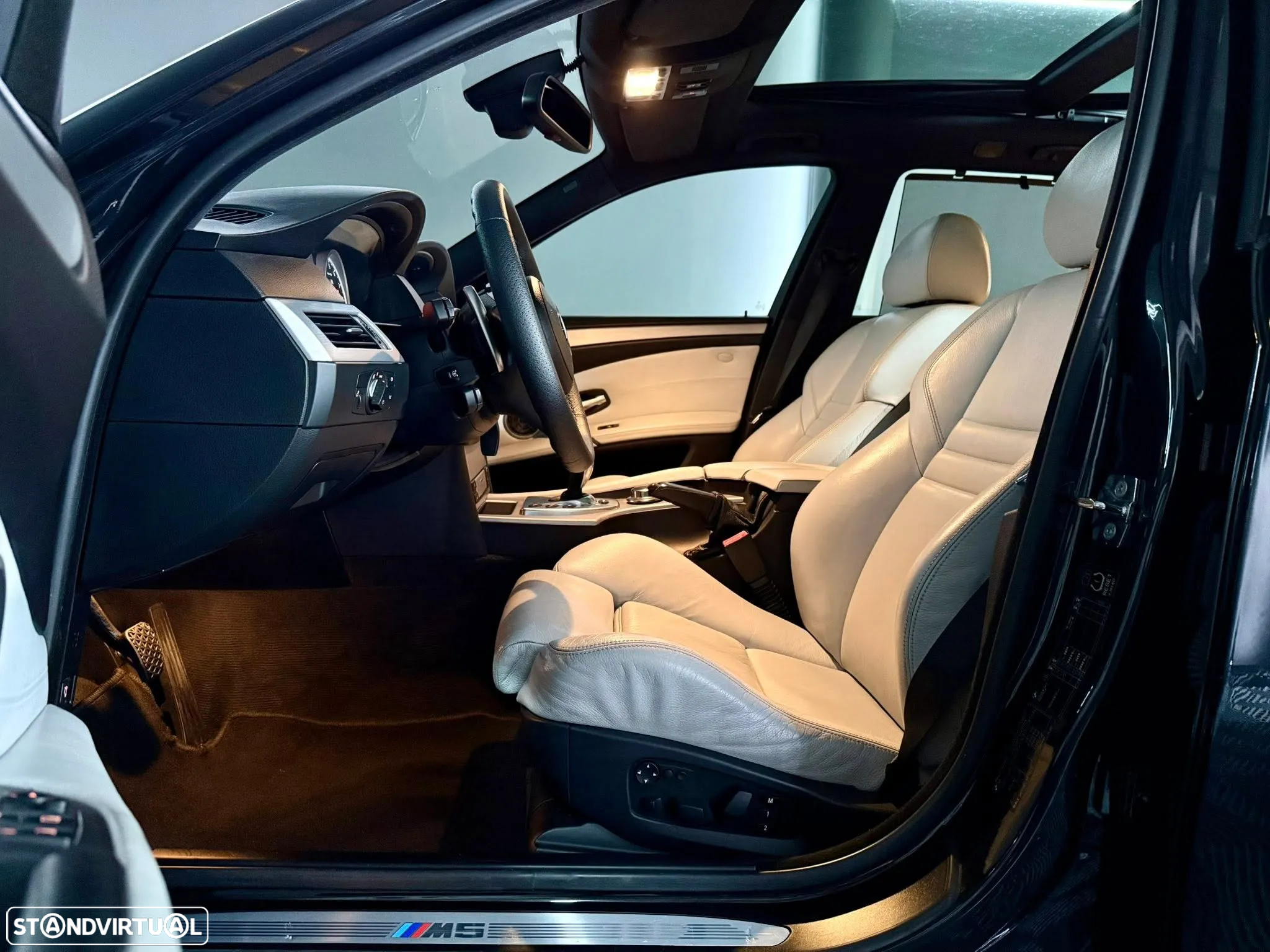 BMW M5 Touring - 12