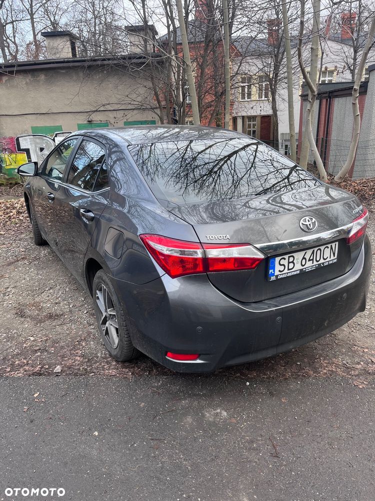 Toyota Corolla 1.6 Prestige - 3