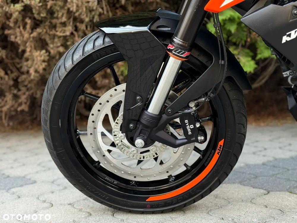 KTM Duke - 24