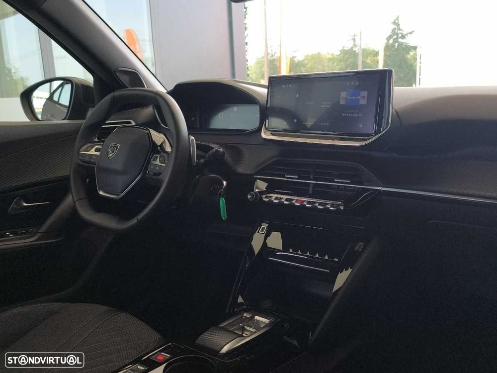 Peugeot 2008 1.2 Hybrid Allure e-DCS6 - 13