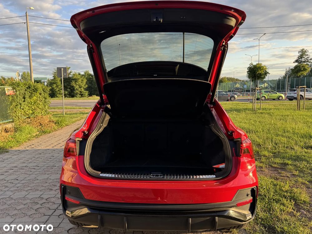 Audi Q3 40 TDI Quattro S Line S tronic - 15