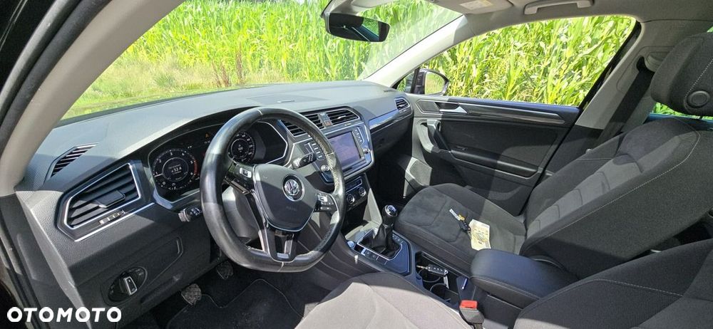 Volkswagen Tiguan - 10