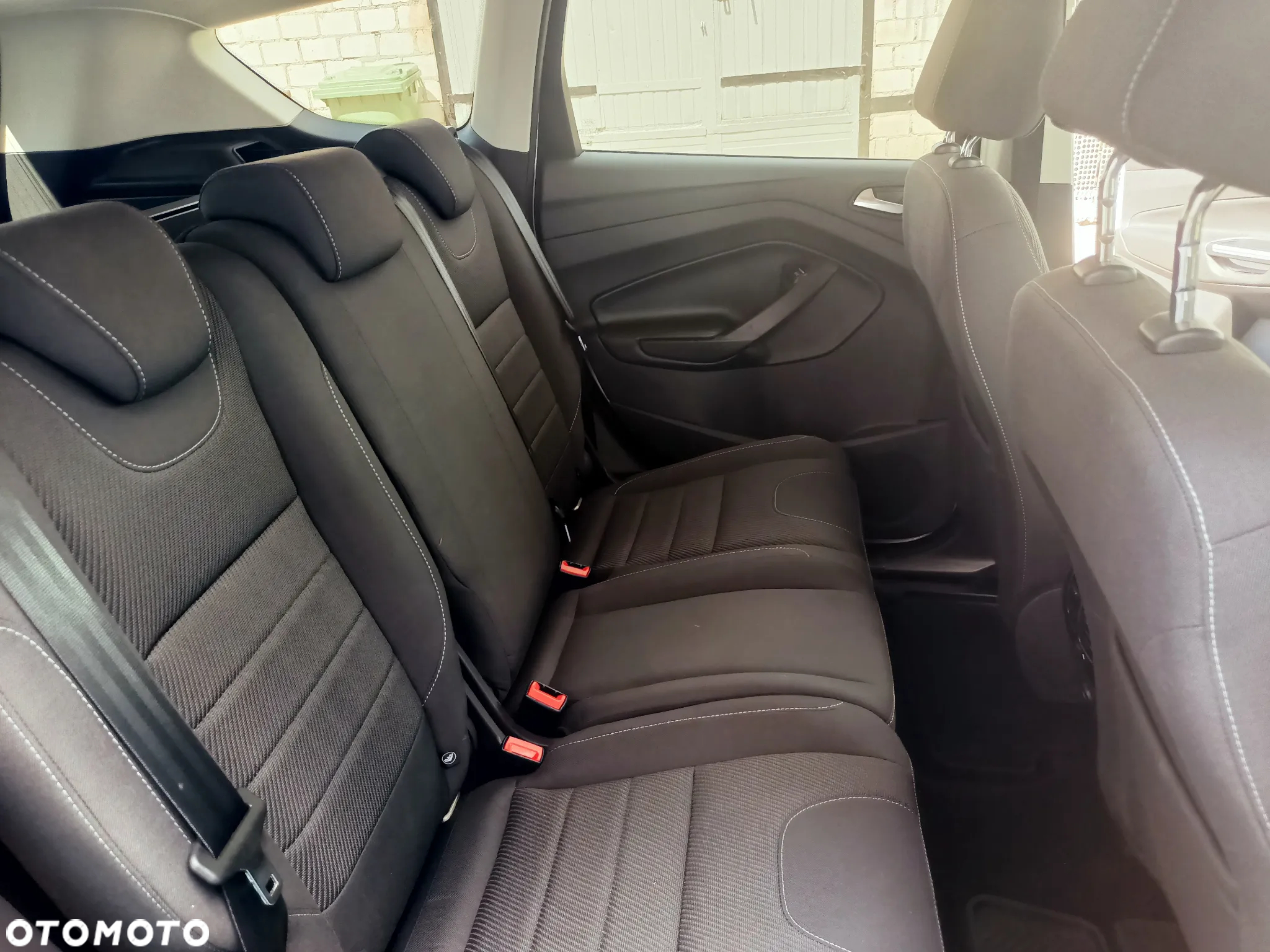 Ford Kuga 1.5 EcoBoost 4x4 Titanium - 8