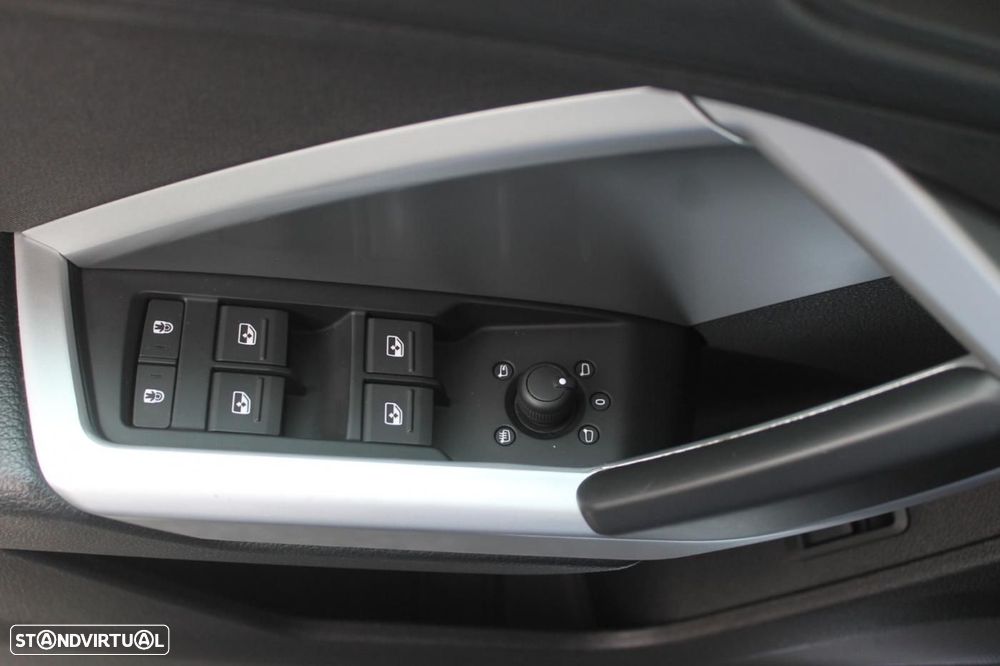 Audi Q3 35 TDI Advanced S tronic - 34