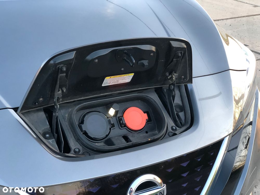 Nissan Leaf 40 kWh Tekna - 39