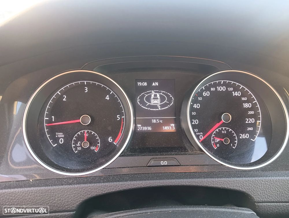 VW Golf Variant 1.6 TDi Highline - 9