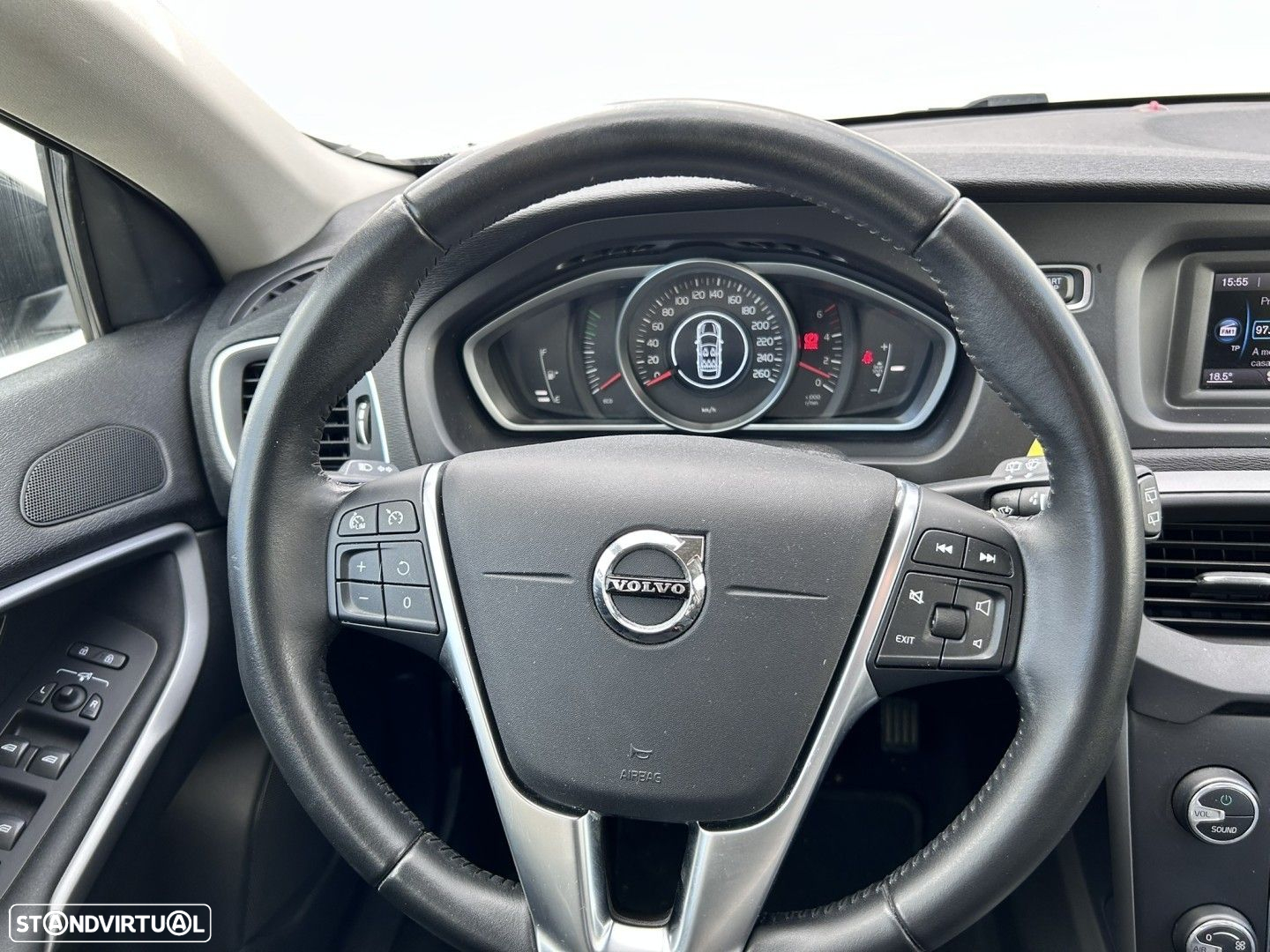 Volvo V40 2.0 D3 Momentum - 14