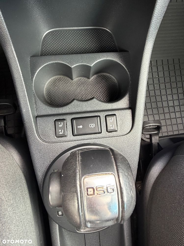 Skoda Fabia 1.4 TSI DSG RS - 26