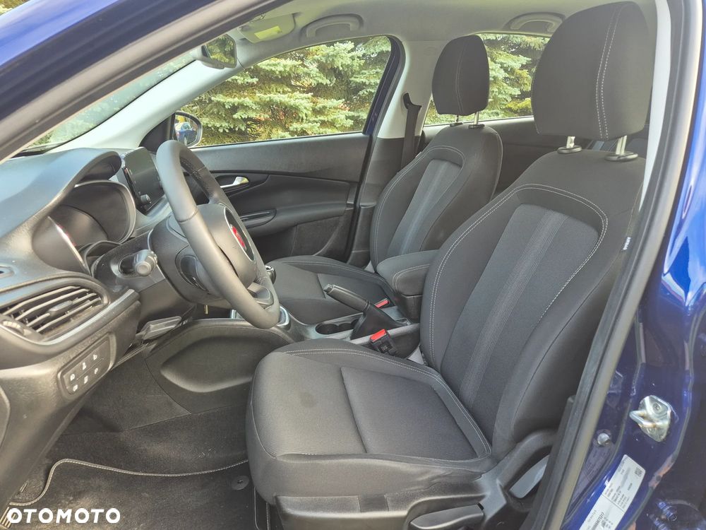 Fiat Tipo 1.4 16V More - 19