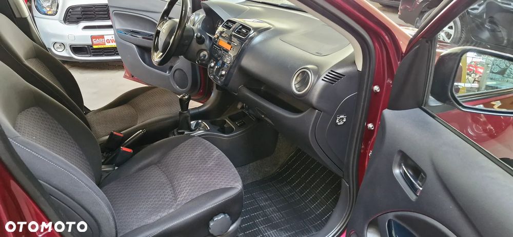 Mitsubishi Space Star 1.2 AS&G Invite - 14