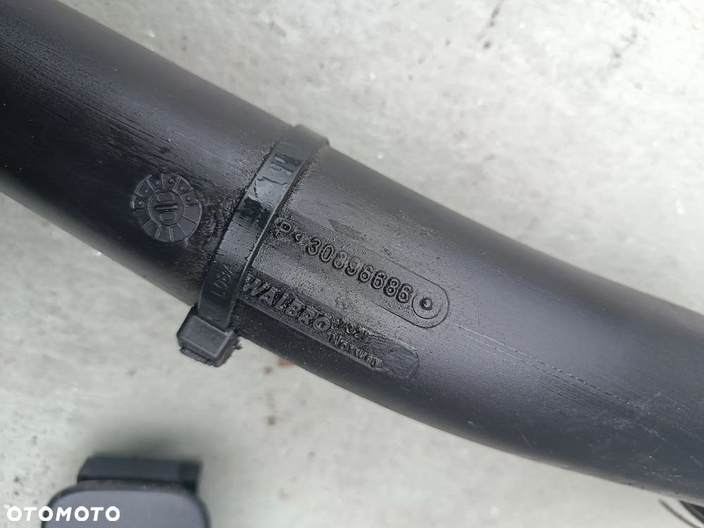 Rura intercoolera VOLVO S40 I (VS) 30896686 1.9L diesel 85kW 2001 - 2