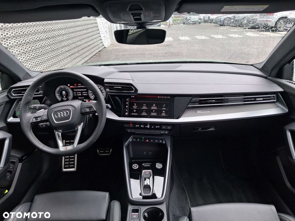 Audi A3 Sportback - 8