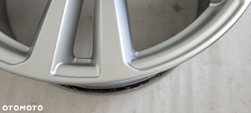 FELGA AUDI Q7 II 8x20 20 ET28 5x112 4M0601025G - 10