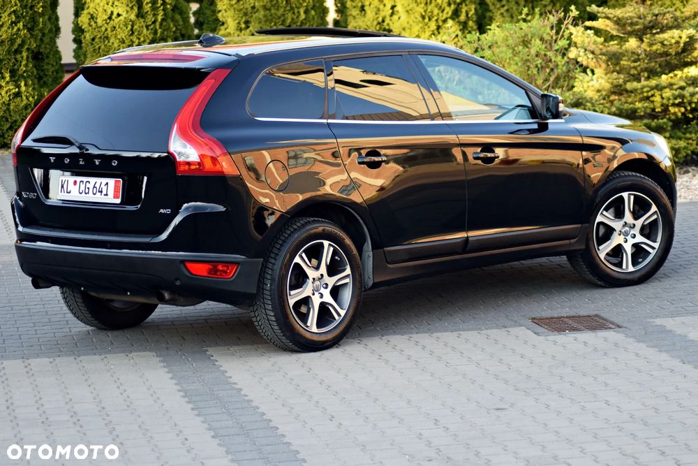 Volvo XC 60 3.2 AWD RDesign - 16