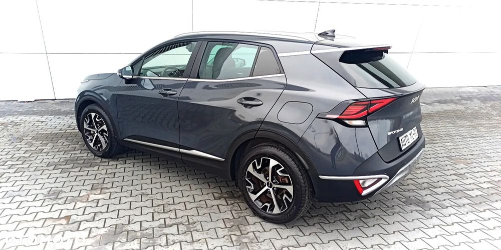 Kia Sportage 1.6 CRDI 2WD Eco-Dynamics+ (48V M-H) DCT Spirit - 9